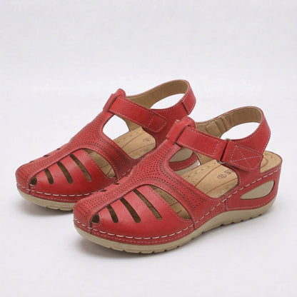Leni – Komfort Sandalen mit sanfter Erhöhung